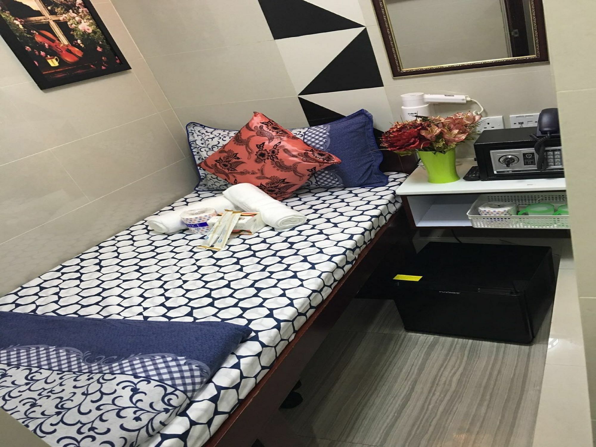 Hi-Inn Hong Kong Bagian luar foto